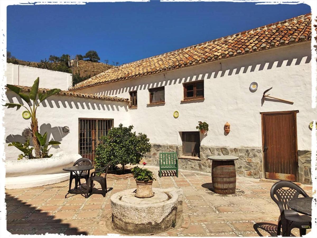 הוילה מאלגה Cortijo Casas Viejas מראה חיצוני תמונה